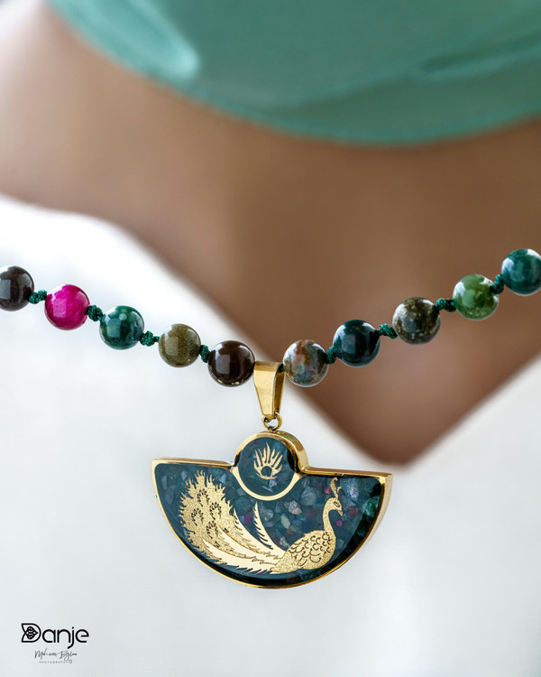 گردنبند ورق طلا طاووس