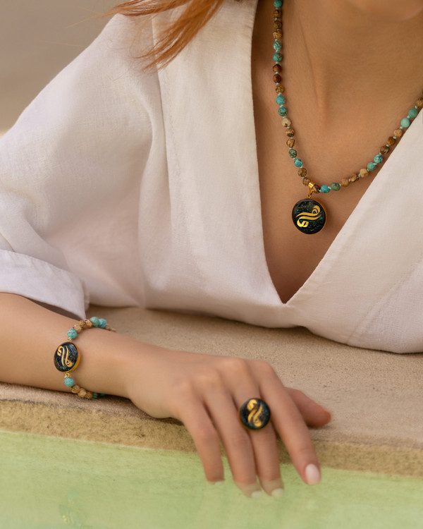 گردنبند ورق طلا میم مثل مادر