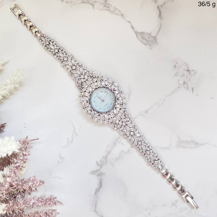 ساعت نقره زنانه صفحه گرد خوشه ای