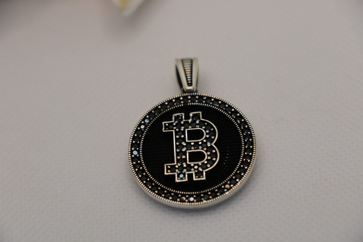 پلاک نقره مردانه بیت کوین