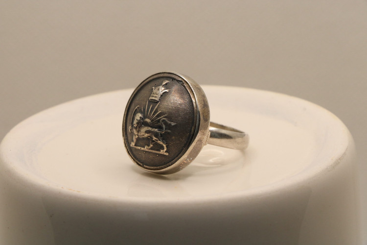 انگشتر نقره شیر و خورشید