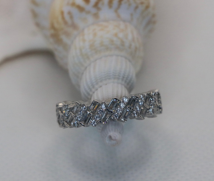 انگشتر نقره زنانه نگین باگت