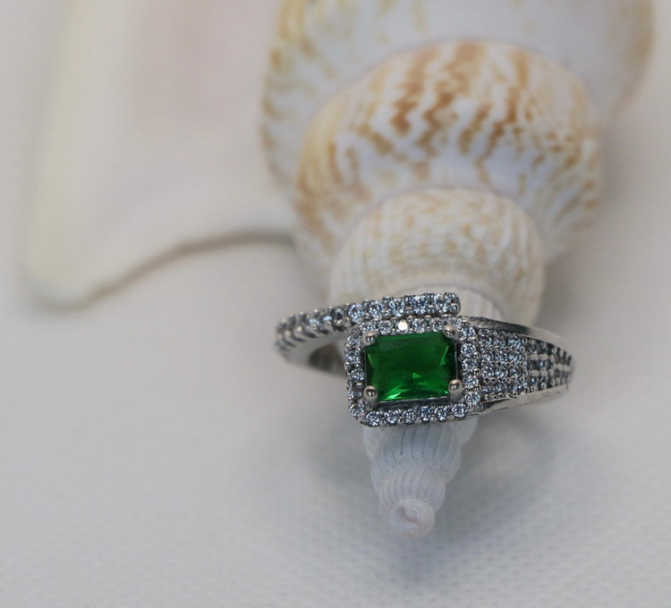 انگشتر نقره زنانه جواهری