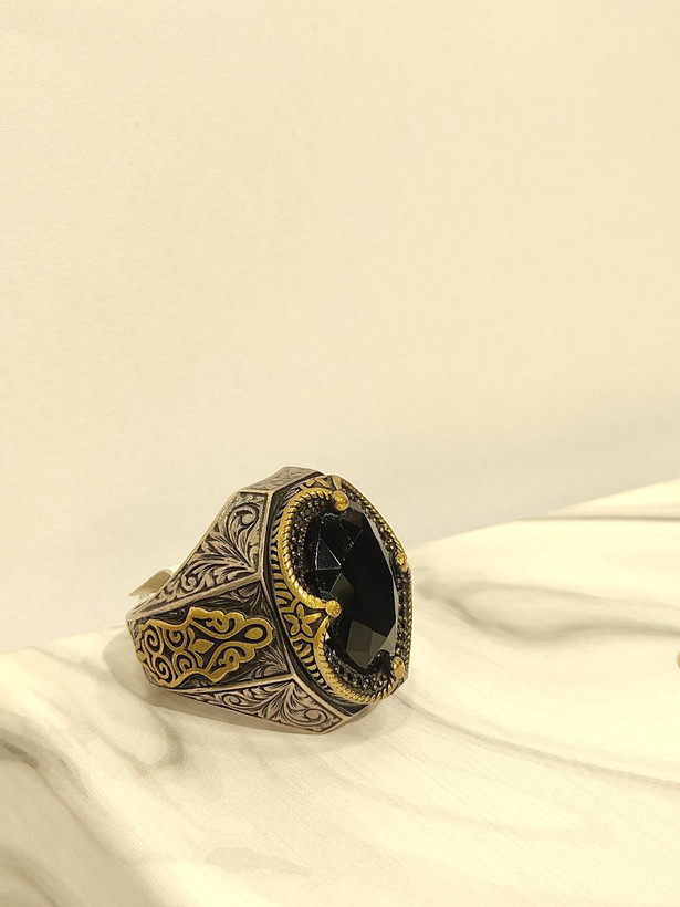 انگشتر نقره مردانه سنگ اونیکس بیضی رکاب صفوی