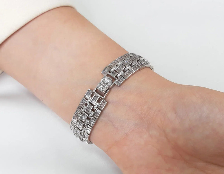 دستبند نقره زنانه نگین باگت