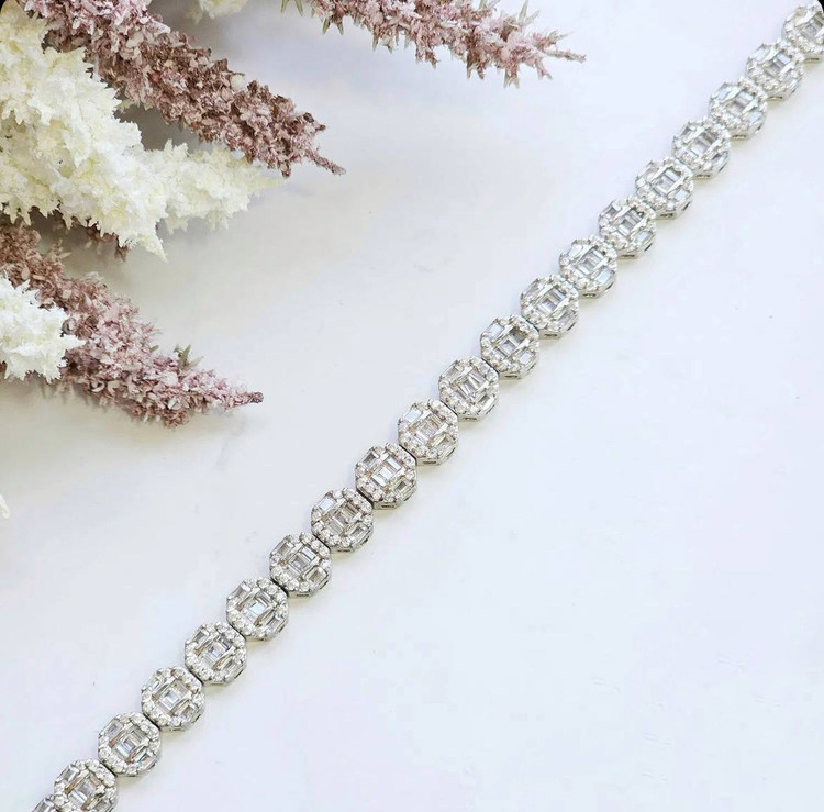 دستبند نقره زنانه نگین باگت