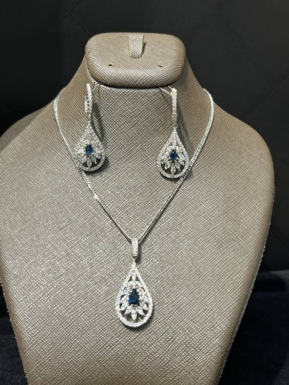 نیم ست نقره زنانه کوارتز کبود یاقوتی