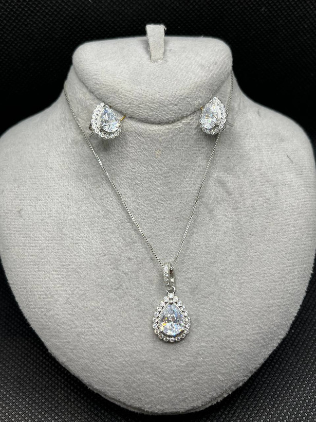 نیم ست نقره زنانه برلیان اشکی