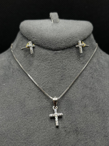 نیم ست نقره زنانه صلیب