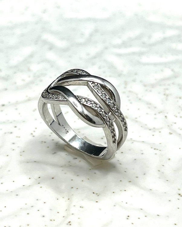 انگشتر نقره زنانه گره