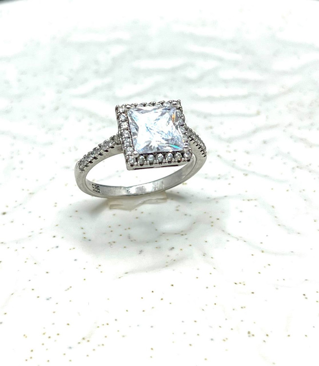 انگشتر نقره زنانه نگین اتمی