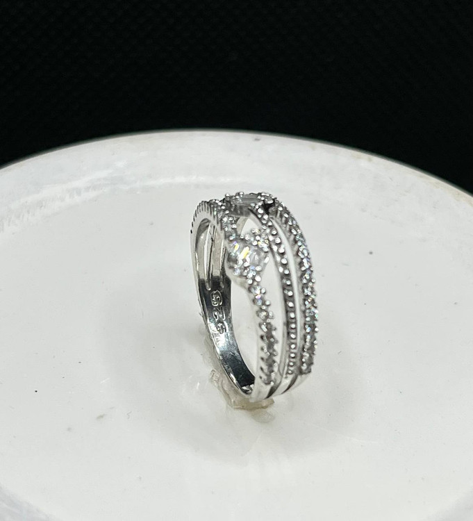 انگشتر نقره زنانه نگین اتمی