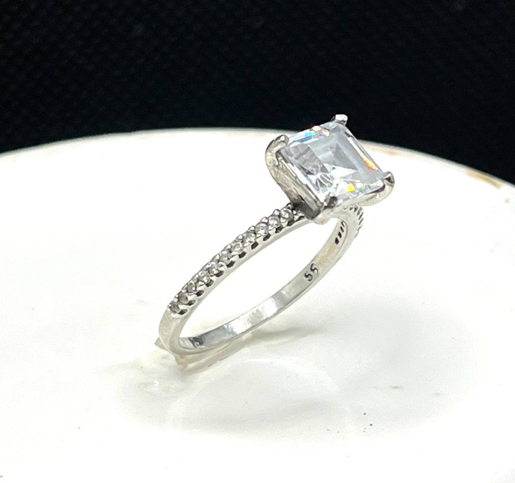 انگشتر نقره ظریف دخترانه