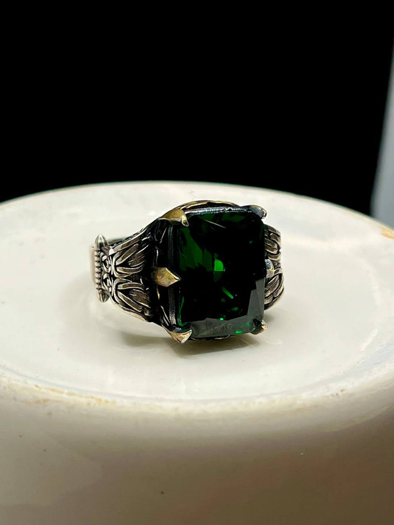 انگشتر نقره مردانه زمرد سبز اتمی