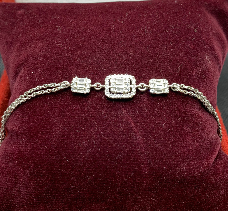 دستبند نقره زنانه زنجیری امرالدکات باگت