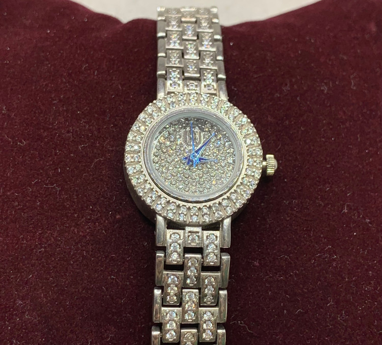 ساعت نقره زنانه صفحه گرد