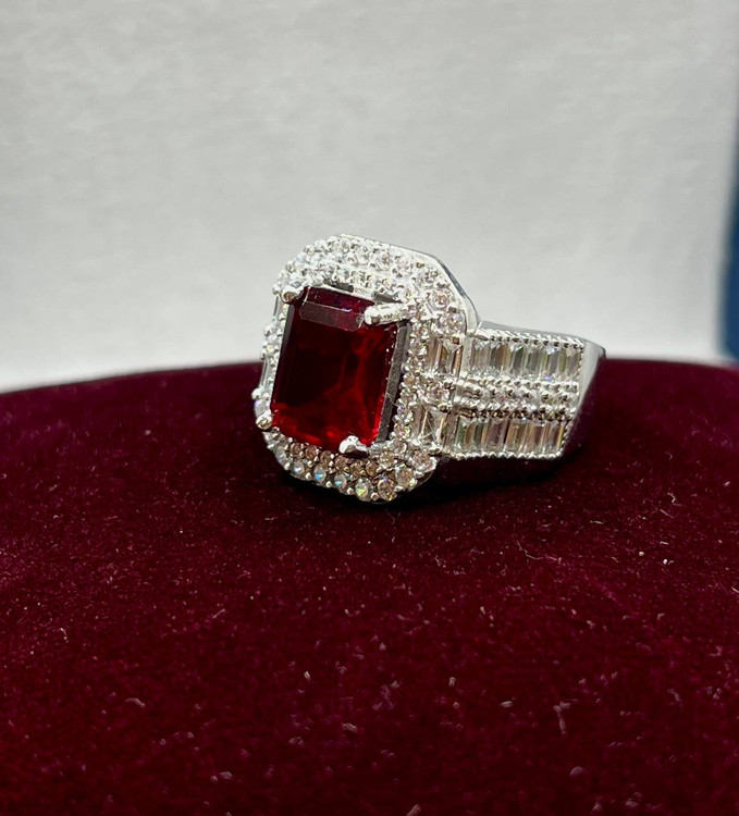 انگشتر نقره زنانه جواهری کوارتز نگین باگت