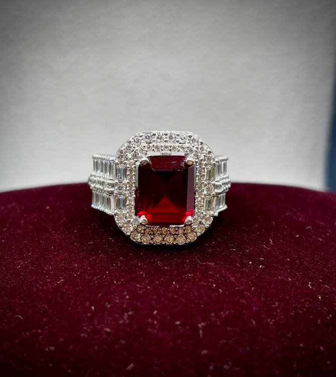 انگشتر نقره زنانه جواهری کوارتز نگین باگت