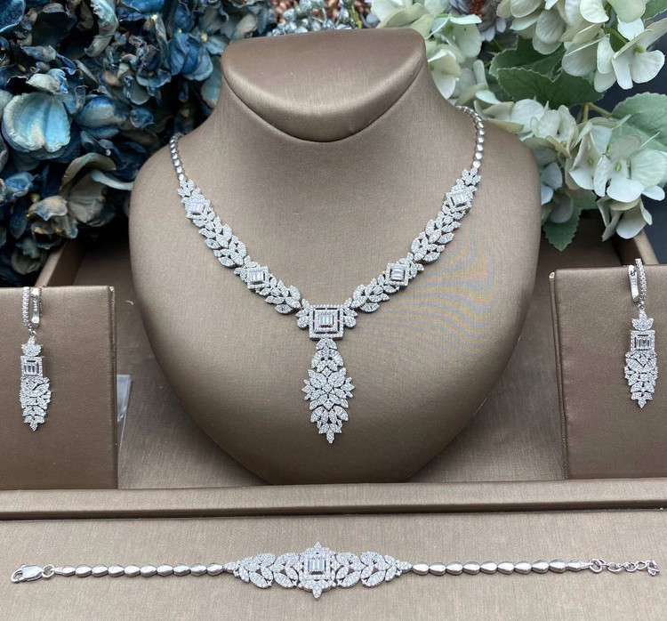 سرویس نقره زنانه جواهری