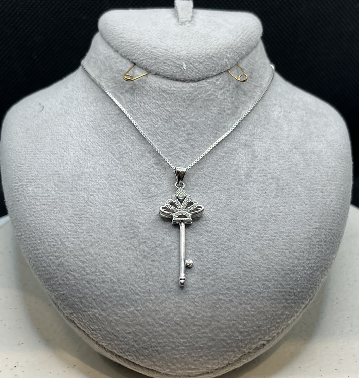 گردنبند نقره زنانه کلید