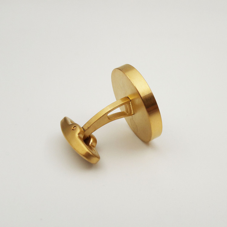 دکمه سر دست فروردین