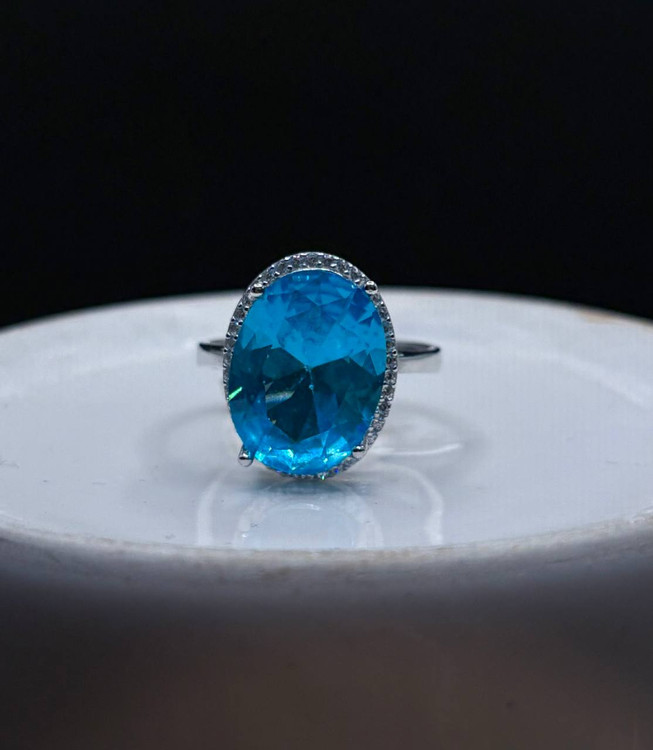 انگشتر نقره زنانه سنگ توپاز دور نگین