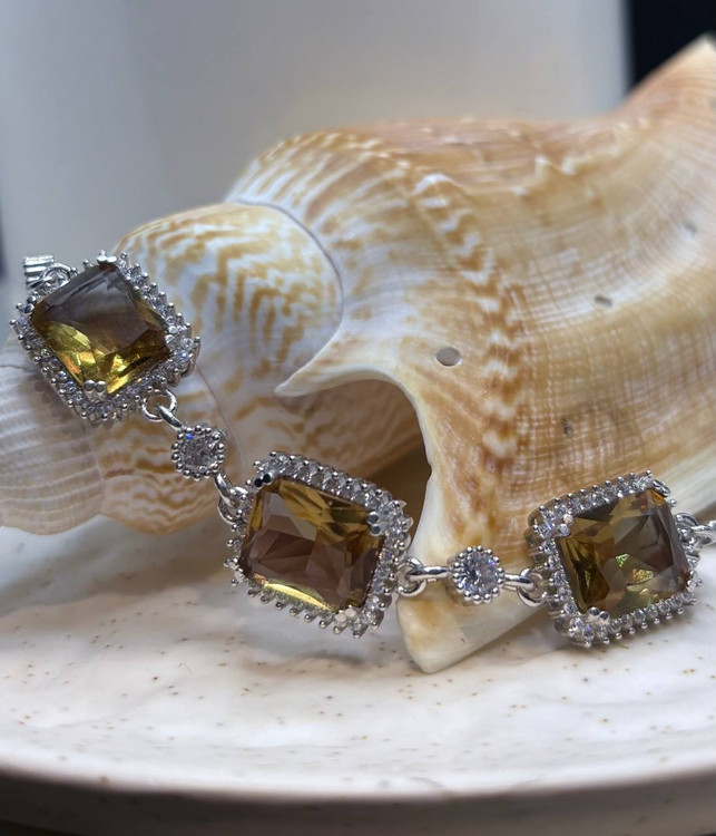 دستبند نقره زنانه سنگ الکساندریت زنجیر ونیزی آسانسوری