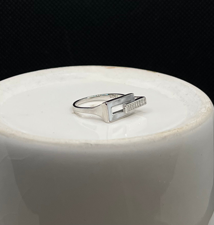 انگشتر نقره زنانه مینیمال صدف