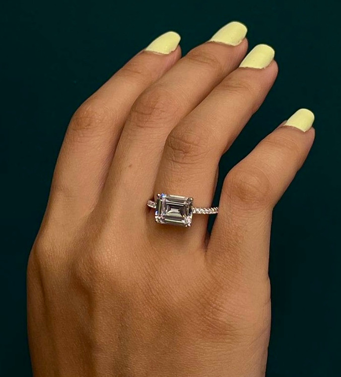 انگشتر نقره زنانه موزانایت امرادکات