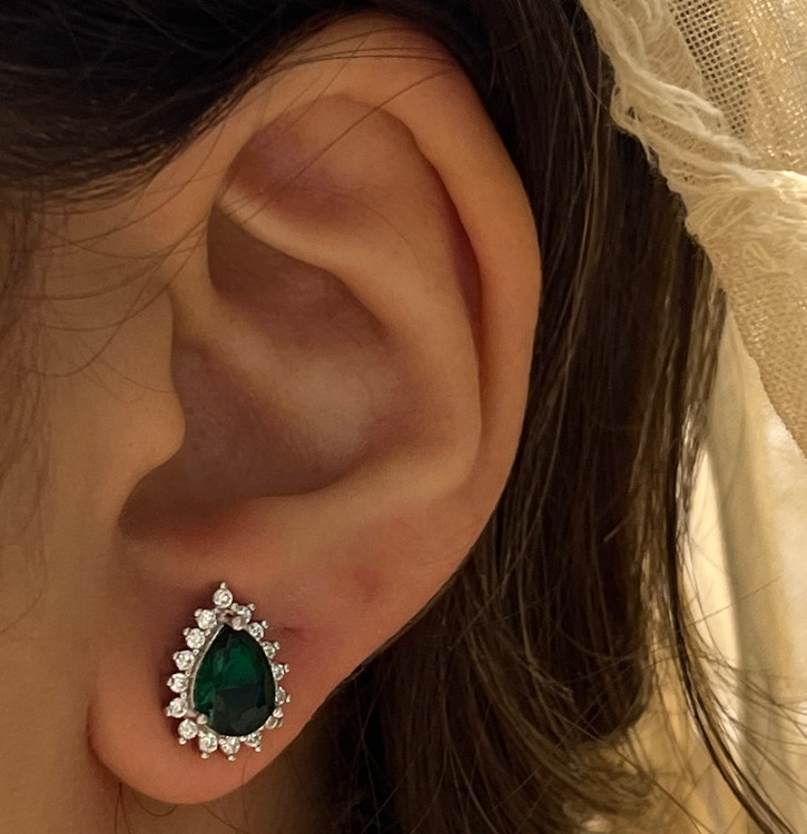 گوشواره نقره زنانه زمردسبز اشکی