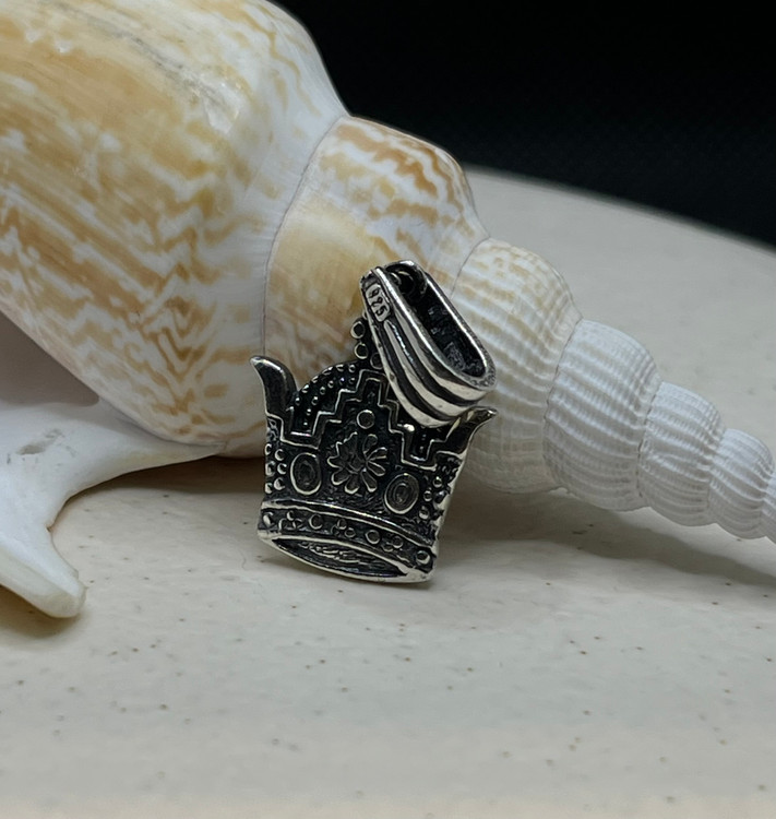 پلاک نقره مردانه سیاه قلم تاج