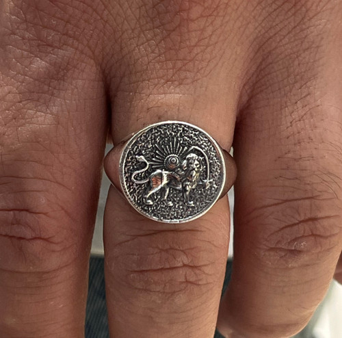 انگشتر نقره مردانه شیروخورشید گرد