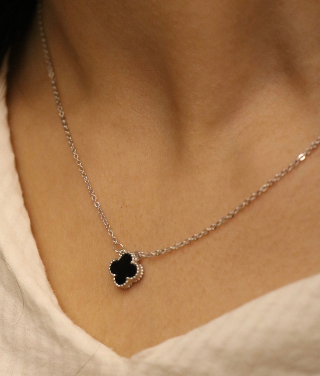 گردنبند نقره زنانه اونیکس ونکلیف