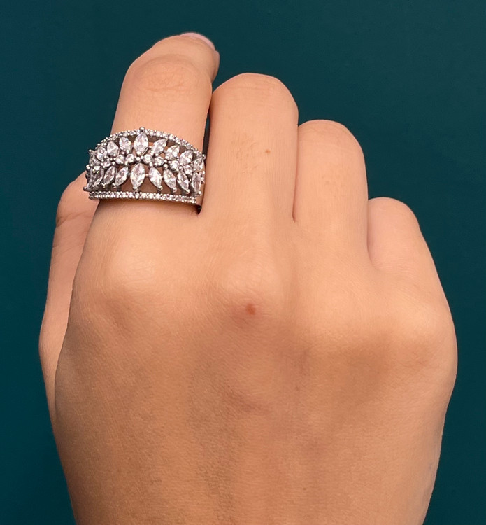 انگشتر نقره زنانه جواهری نگین مارکیز