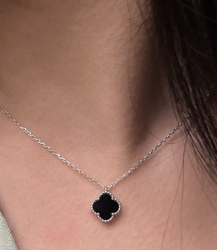 گردنبند نقره زنانه ونکلیف اونیکس