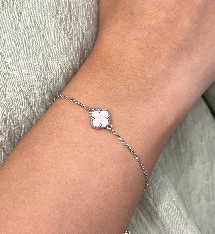 انگشتر نقره ونکلیف صدف