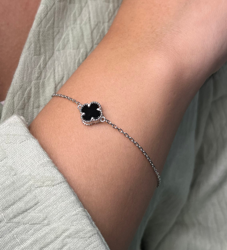 دستبند نقره ونکلیف اونیکس