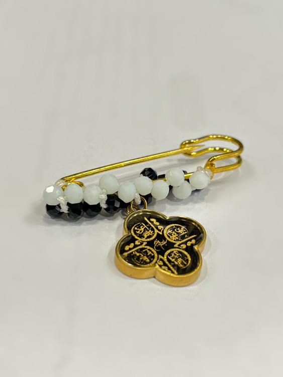 سنجاق سینه ونکلیف چهارقل