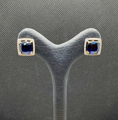 گوشواره نقره زنانه یاقوت کبود دور نگینی