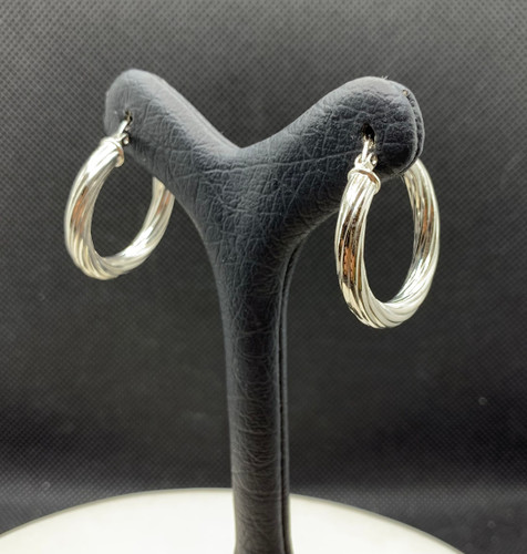 گوشواره نقره زنانه حلقه ای طرح طنابی