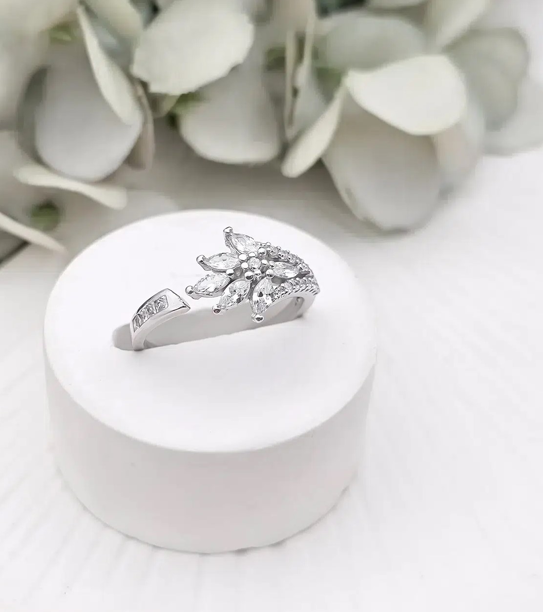 انگشتر  نقره زنانه دو سر نگین مارکیز