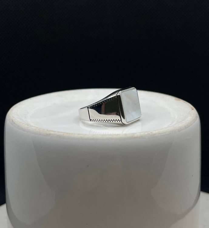 انگشتر نقره مردانه صدف مربعی