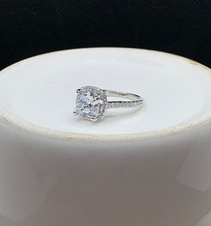 انگشتر نقره زنانه سولیتر مربعی