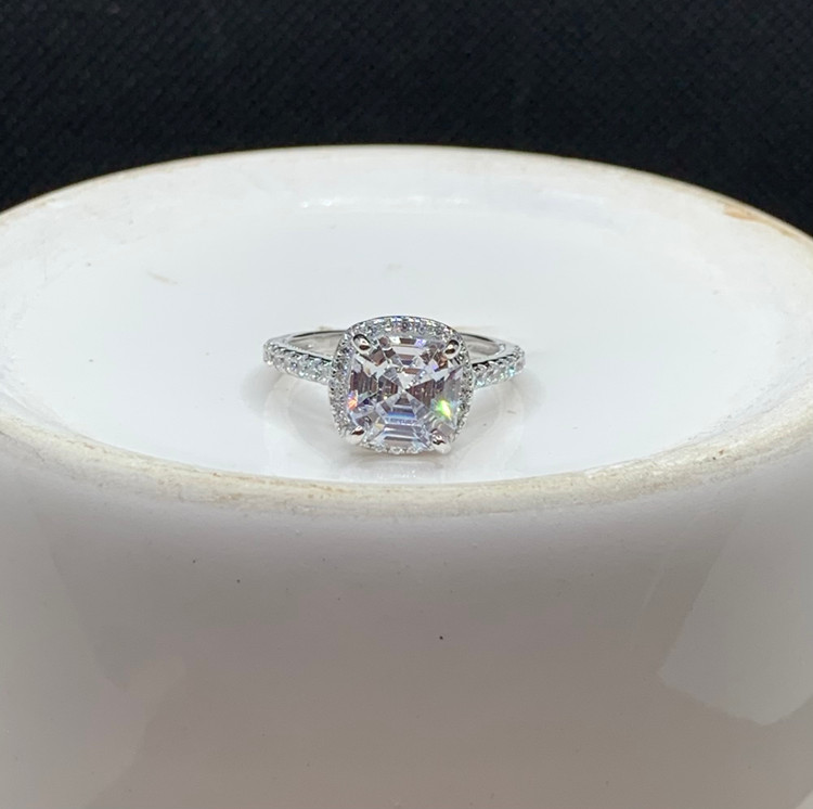 انگشتر نقره زنانه سولیتر مربعی