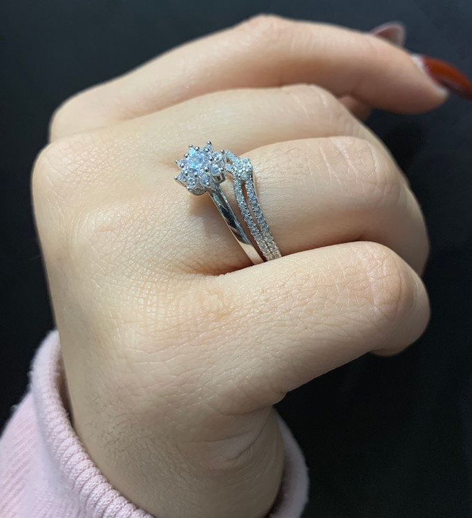 انگشتر نقره زنانه حلقه پشت حلقه سولیتر نگینی