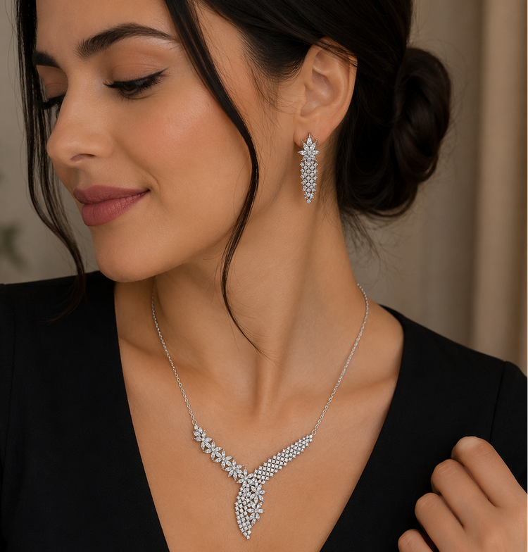 نیم ست نقره زنانه فلاور ریز نگین مارکیز